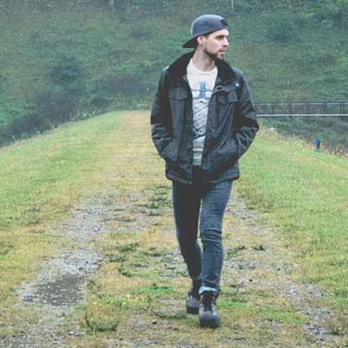 Nathaniel Martin Photo 17