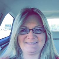 April Hutchinson Photo 42
