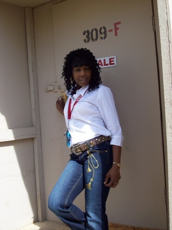 Sheila Robinson Photo 7