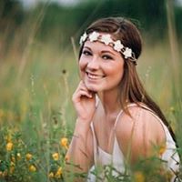 Allison Russell Photo 47