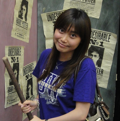 Christine Wong Photo 20