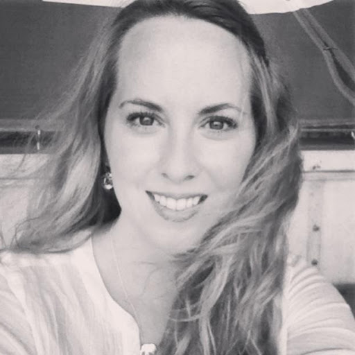 Jessica Pedersen Photo 32