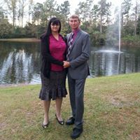 Lora Allen Photo 31