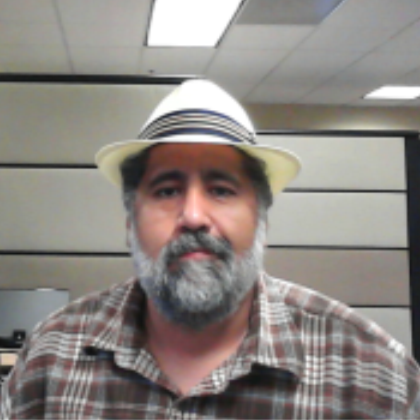 Edward Urrutia Photo 20