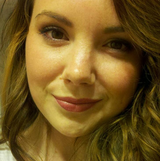 Alyson Savage Photo 15