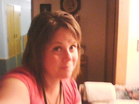 Jessica Holt Photo 7