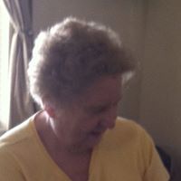 Arleen Clark Photo 9