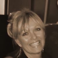 Susan Hooper Photo 38