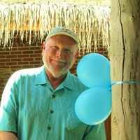 Robert Luckey Photo 21