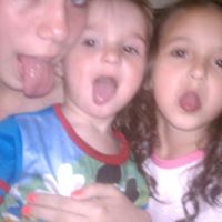 Jennifer Holton Photo 14