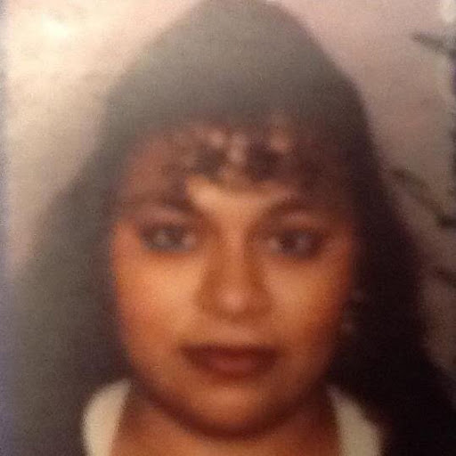 Denise Gomez Photo 8