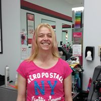 Angela Hicks Photo 25