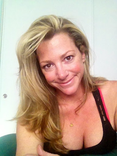 Jennifer Phillips Photo 43