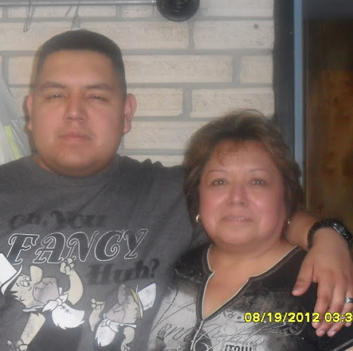 Mary Salinas Photo 16