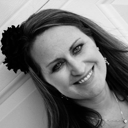 Stephanie Conrad Photo 5