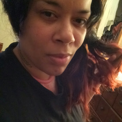 Erica Spencer Photo 17