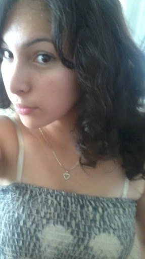 Stephanie Valdez Photo 29