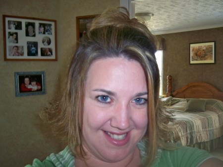 Michelle Stephenson Photo 19