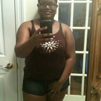 Crystal Simmons Photo 27
