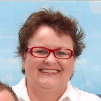 Catherine Andrews Photo 14