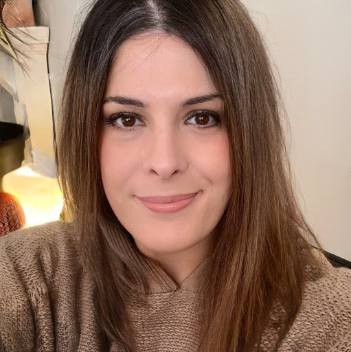 Ana Ruiz Photo 22