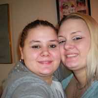Kelly Vest Photo 30