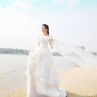 Lili Wang Photo 34