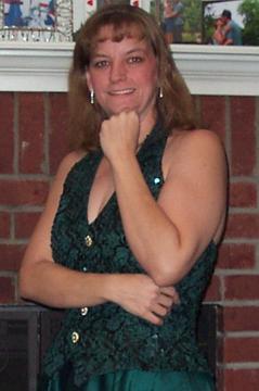 Kimberley Caldwell Photo 8