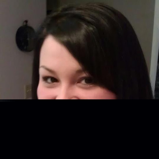 Stacy Salinas Photo 8