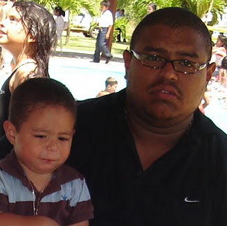 Luis Rosales Photo 4