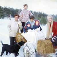 Ellen Flanagan Photo 31