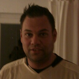 Dennis Heinrich Photo 19
