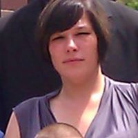 Amanda Haskins Photo 17