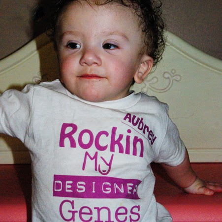 Angela Elkins Photo 37