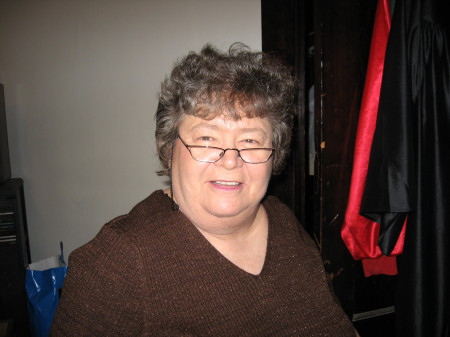 Janet Morgan Photo 36