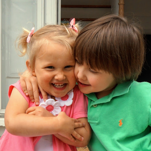 Amy Levin Photo 44