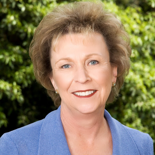 Maggie Bailey Photo 23