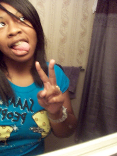 Nicole Goolsby Photo 21