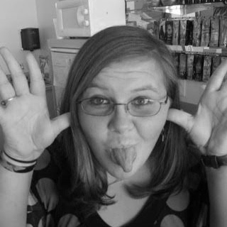 Allison Nicholson Photo 24