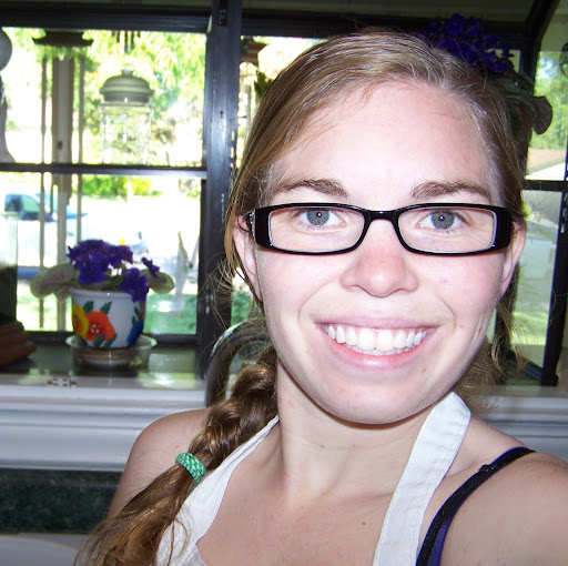 Katie Hall Photo 27