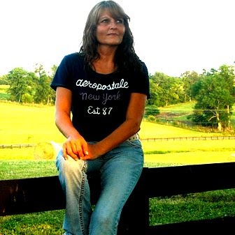 Melissa Capps Photo 14