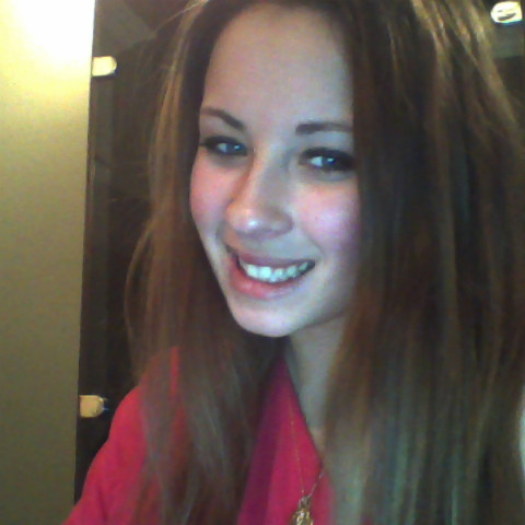 Alyssa Bouchard Photo 4