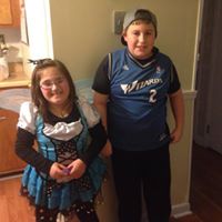 Stephanie Applegate Photo 10