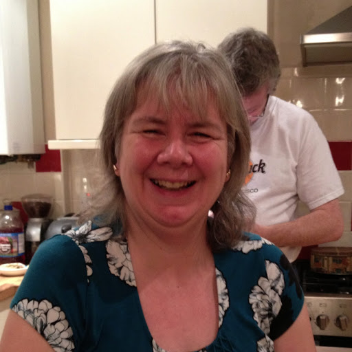 Amy Maguire Photo 32