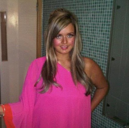 Daisy Roberts Photo 23