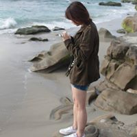 Lillian Li Photo 33
