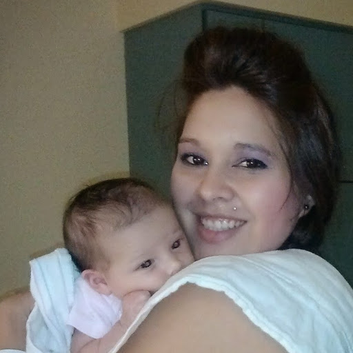 Michele Martinez Photo 18