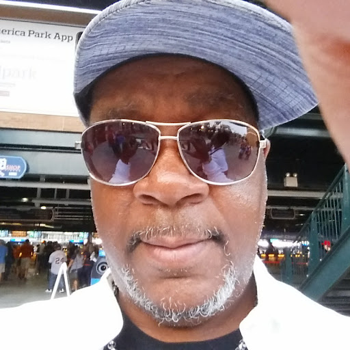 Everett Davis Photo 43