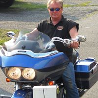 Robert Broderick Photo 17