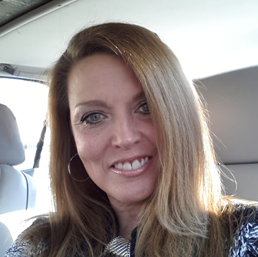 Lisa Parrish Photo 8